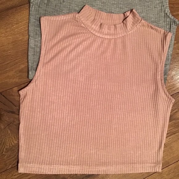 TWO LIGHTWEIGHT SOFT RIBBED STRETCHY CROP TOPS - Picture 9 of 13